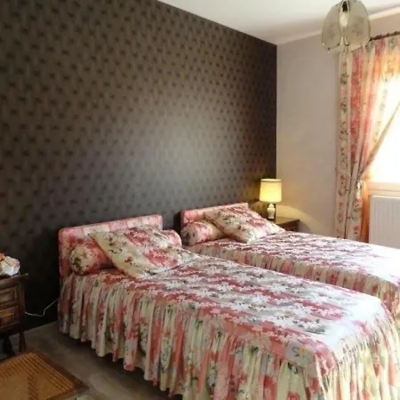 House Les Rosiers