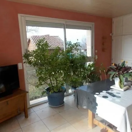 Semesterbostad House Les Rosiers